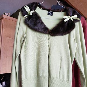 Sweet green with fur color sweater